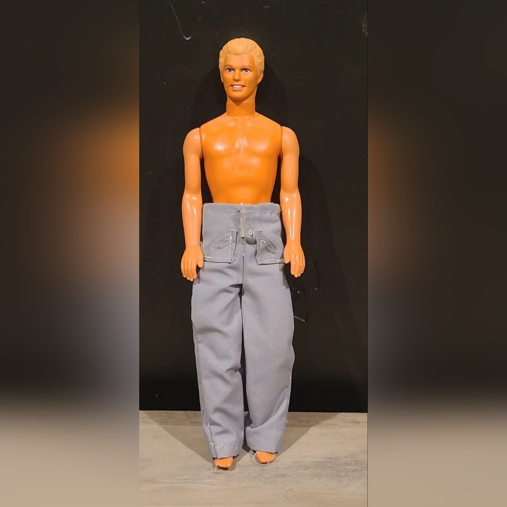 Vintage Ken Doll Mattel 1991-1968 Made In Indonesia [ Read Details ]